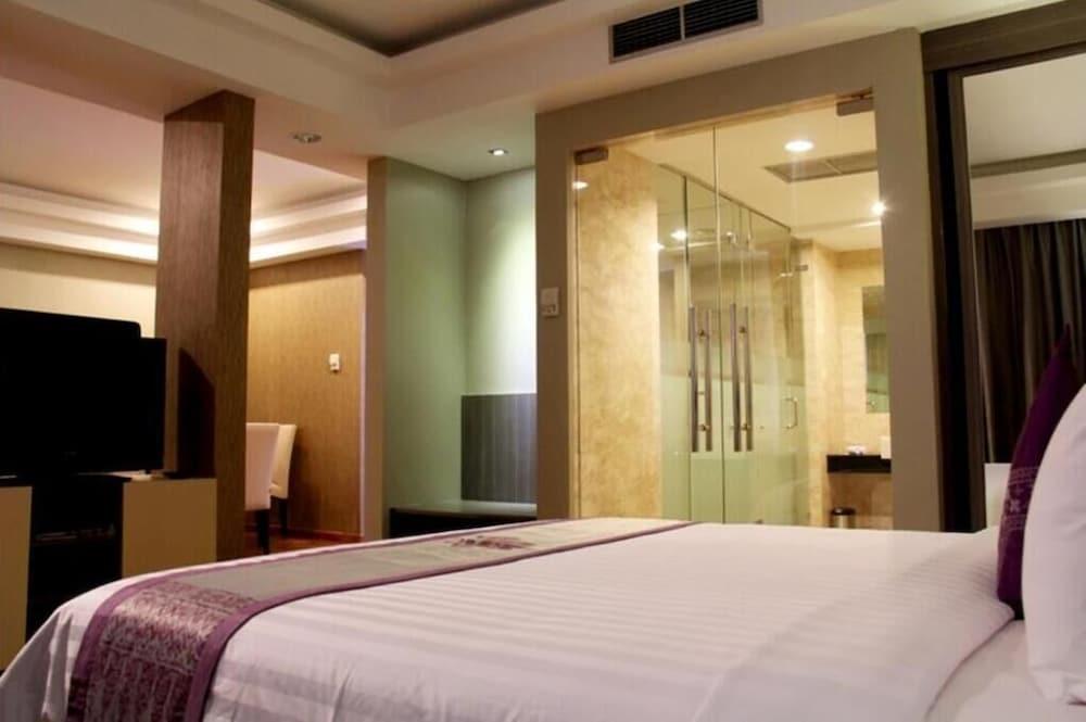 Hotel Truntum Padang Esterno foto