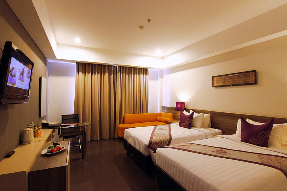 Hotel Truntum Padang Esterno foto